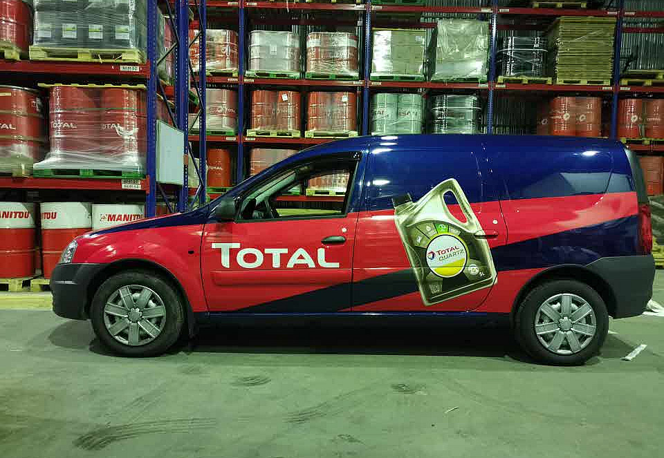 Наше портфолио - Оклейка автомобиля плёнкой для компании &quot;Total&quot;