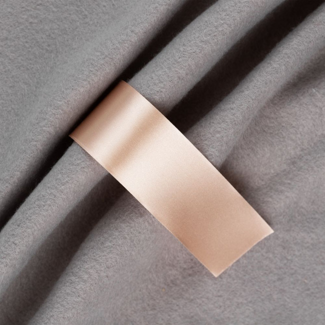 Лента сатиновая Satin 35 XL, светло-бежевая, 160 см Лента сатиновая Satin 35 XL, светло-бежевая, 160 см